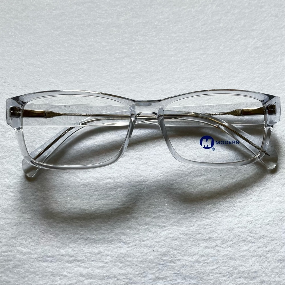 NWT Modern Slick Clear Plastic Glasses